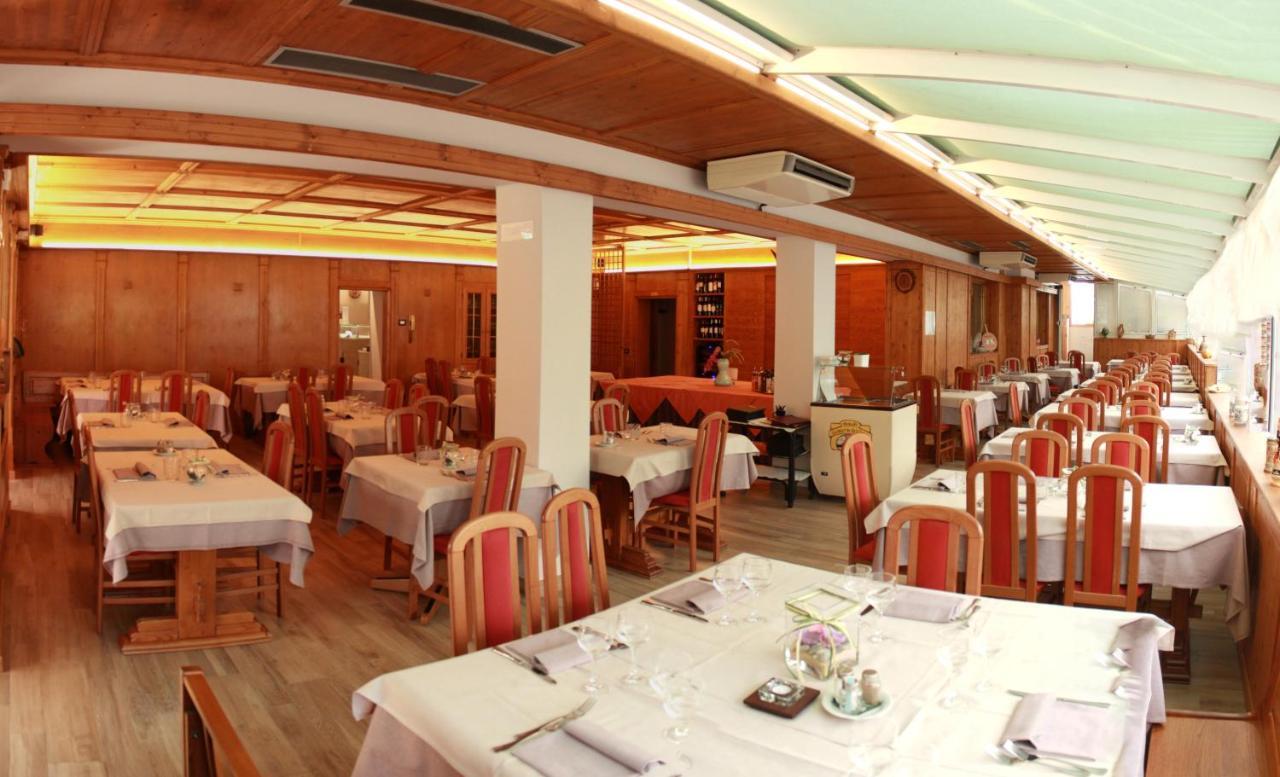 Albergo Ristorante Cacciatori Ауронцо-ді-Кадоре Екстер'єр фото