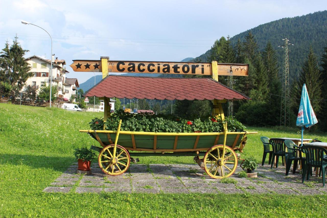 Albergo Ristorante Cacciatori Ауронцо-ді-Кадоре Екстер'єр фото