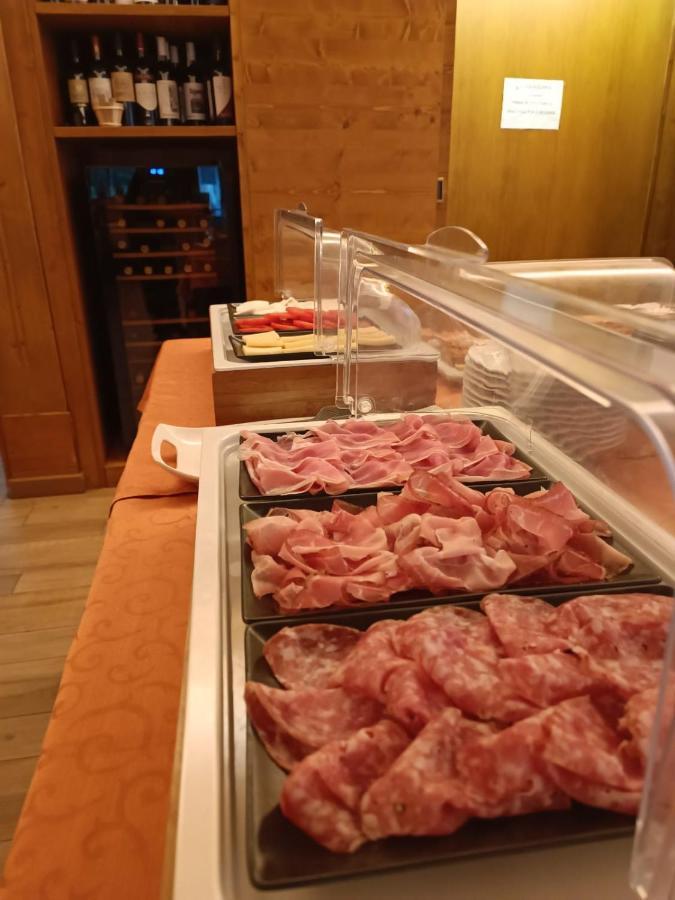 Albergo Ristorante Cacciatori Ауронцо-ді-Кадоре Екстер'єр фото