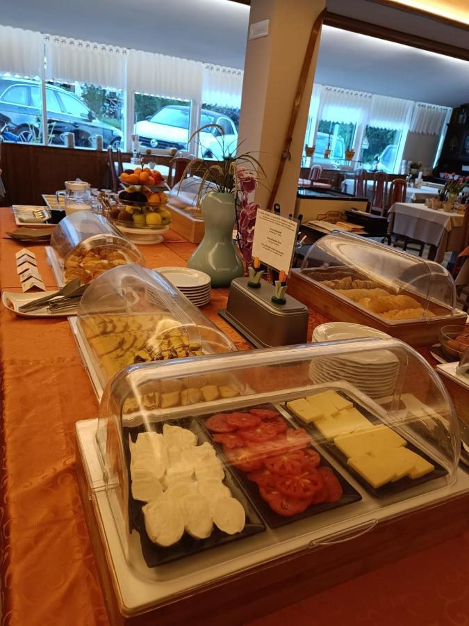 Albergo Ristorante Cacciatori Ауронцо-ді-Кадоре Екстер'єр фото