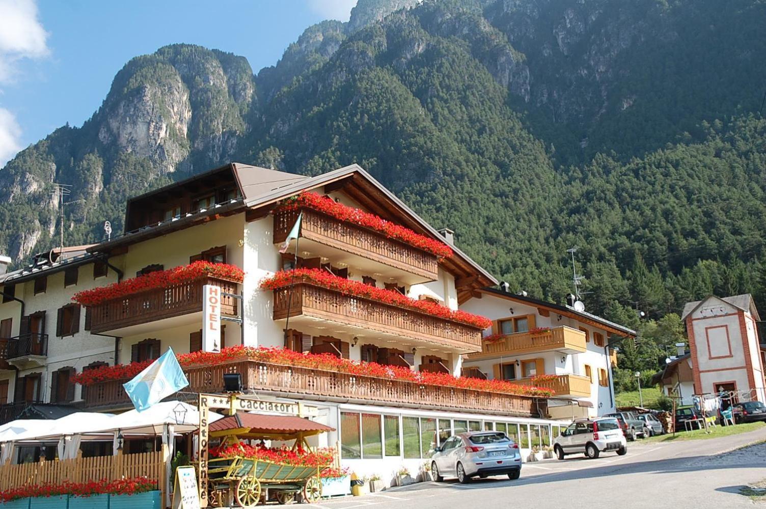 Albergo Ristorante Cacciatori Ауронцо-ді-Кадоре Екстер'єр фото