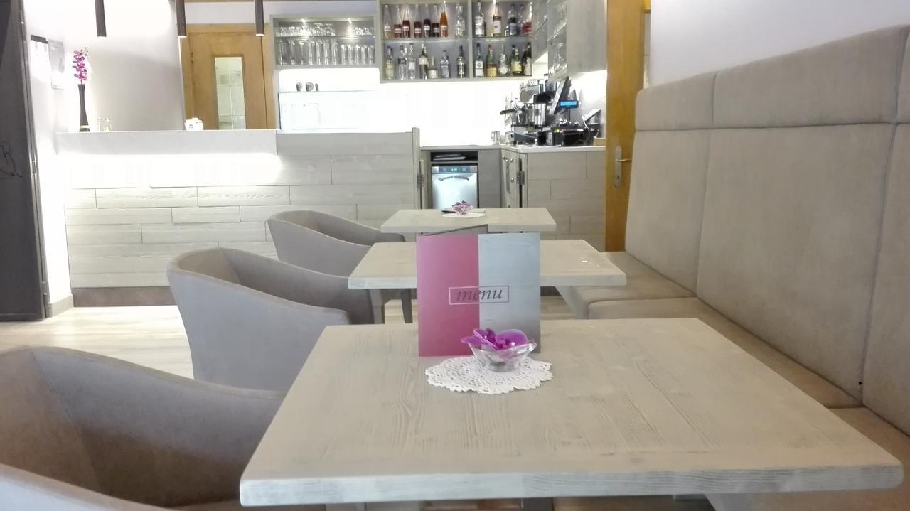 Albergo Ristorante Cacciatori Ауронцо-ді-Кадоре Екстер'єр фото