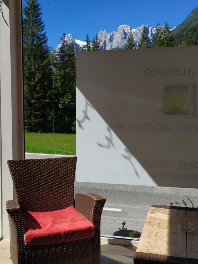 Albergo Ristorante Cacciatori Ауронцо-ді-Кадоре Екстер'єр фото